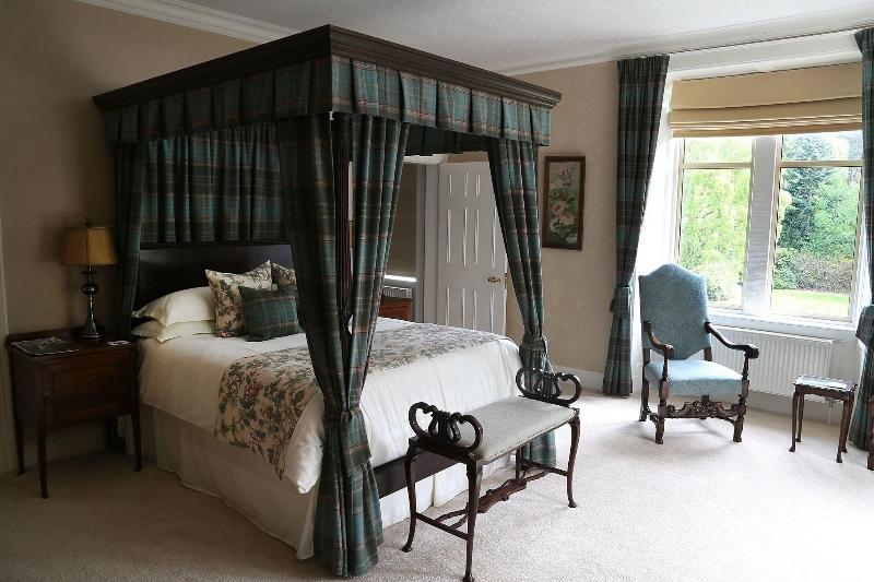 Carnach House image