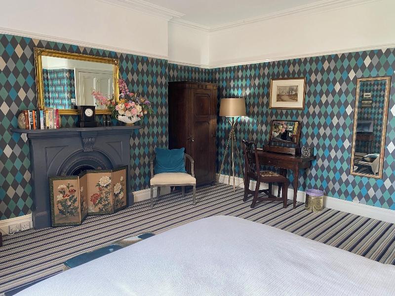 Luxury Historic House image