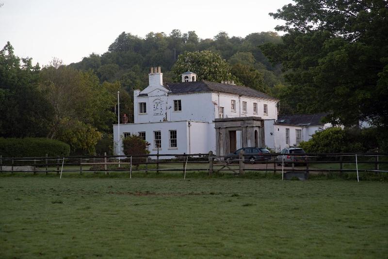 Beachborough Park image