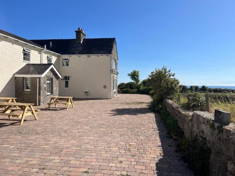 Ty Dderw Country Inn image