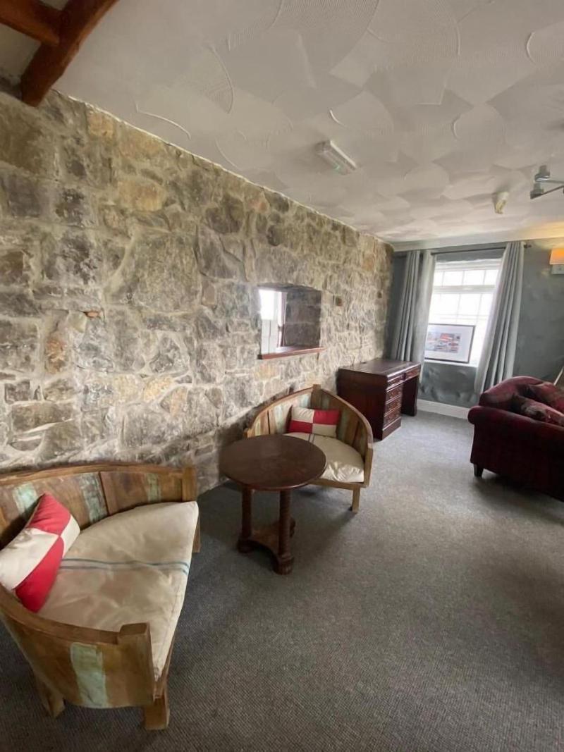 Ty Dderw Country Inn image