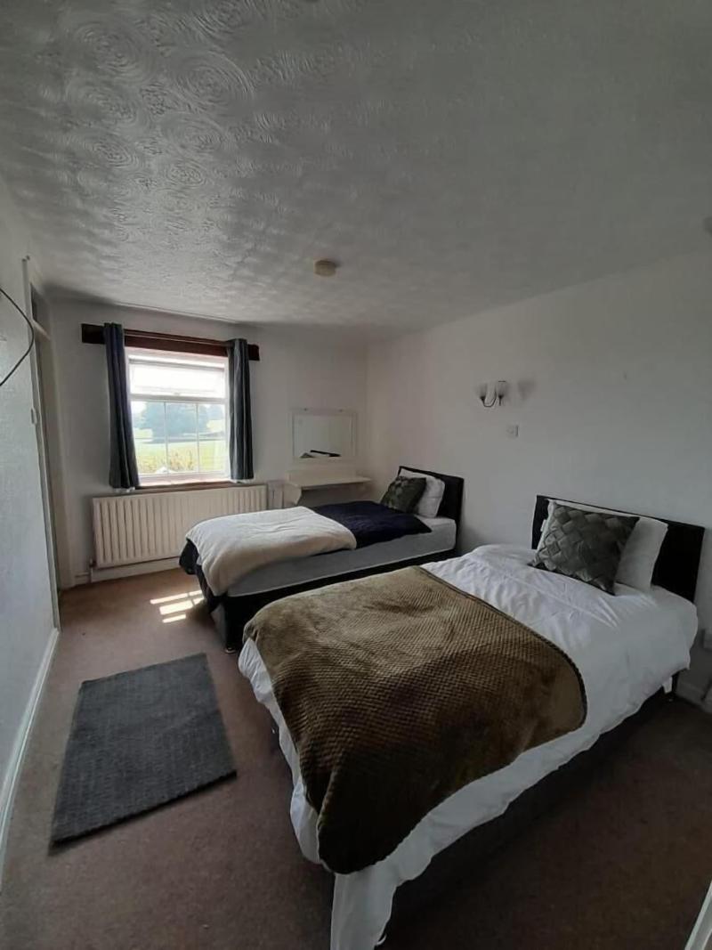 Ty Dderw Country Inn image