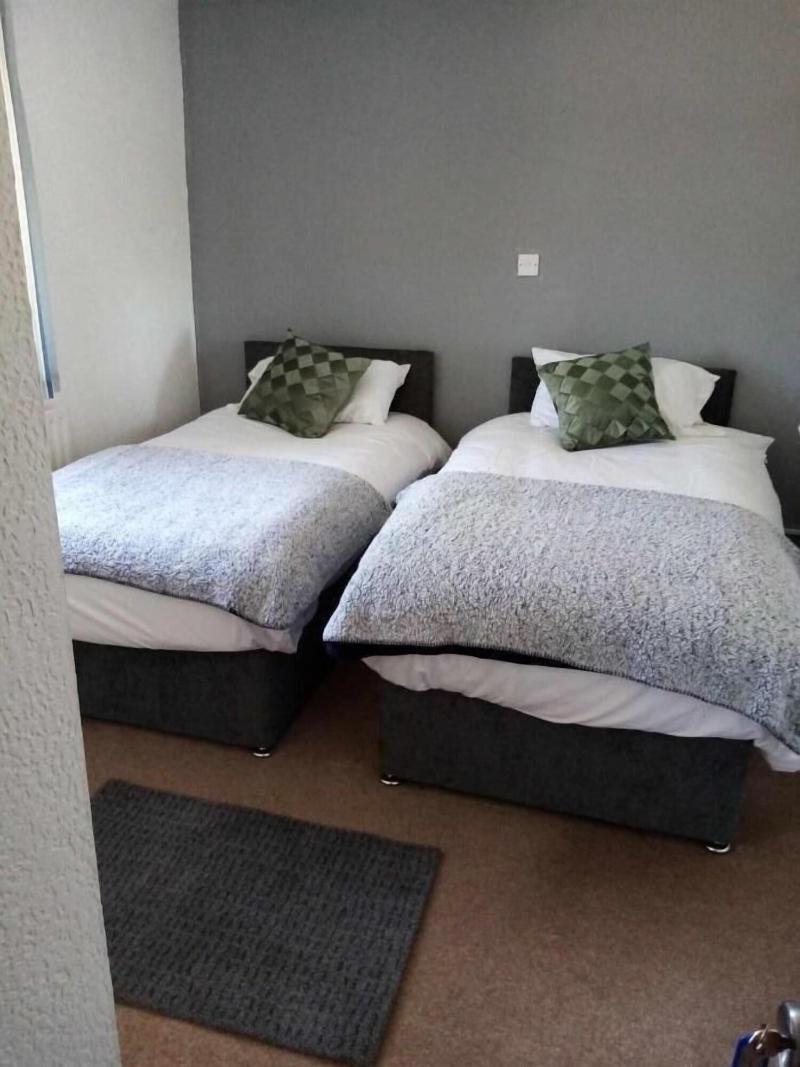 Ty Dderw Country Inn image