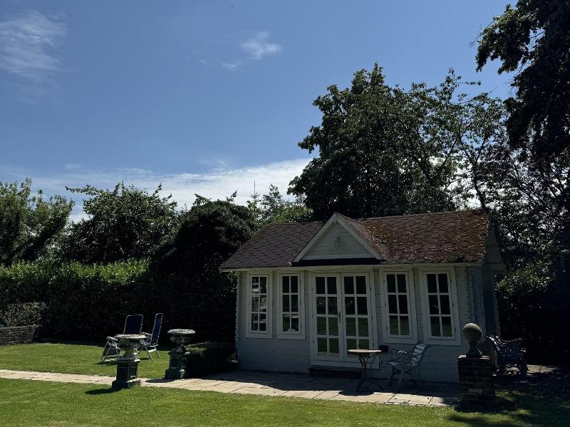Hookwood Lodge image