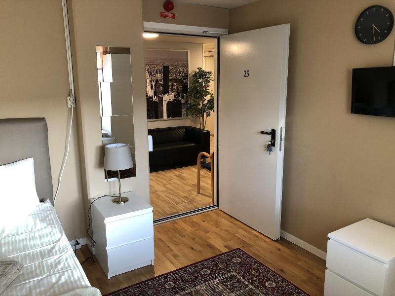 Golden Hostel image