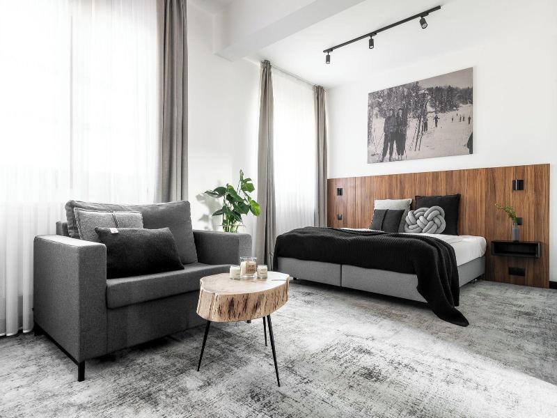 Hotel Zawrat image