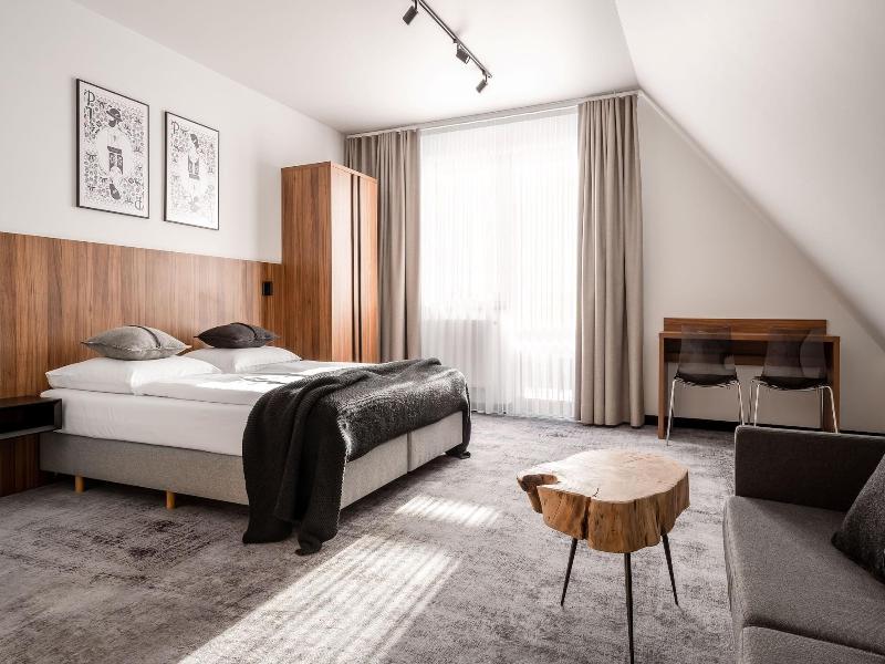 Hotel Zawrat image