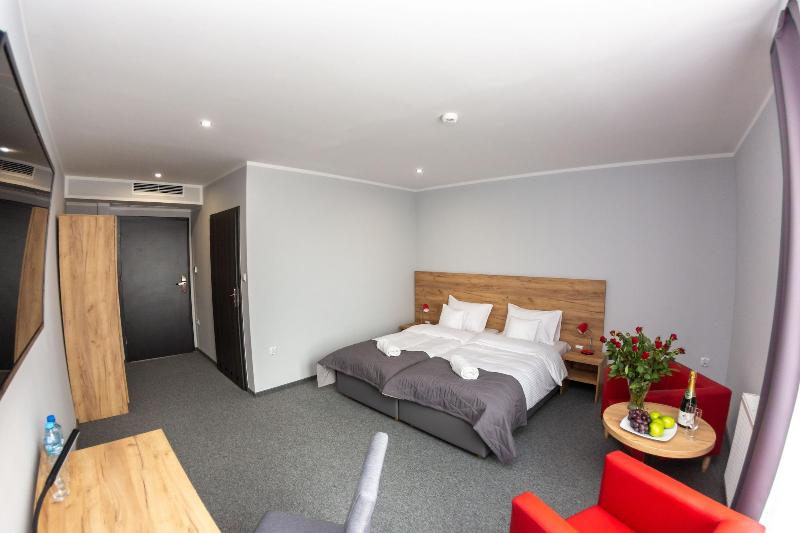 Seven Hotel image