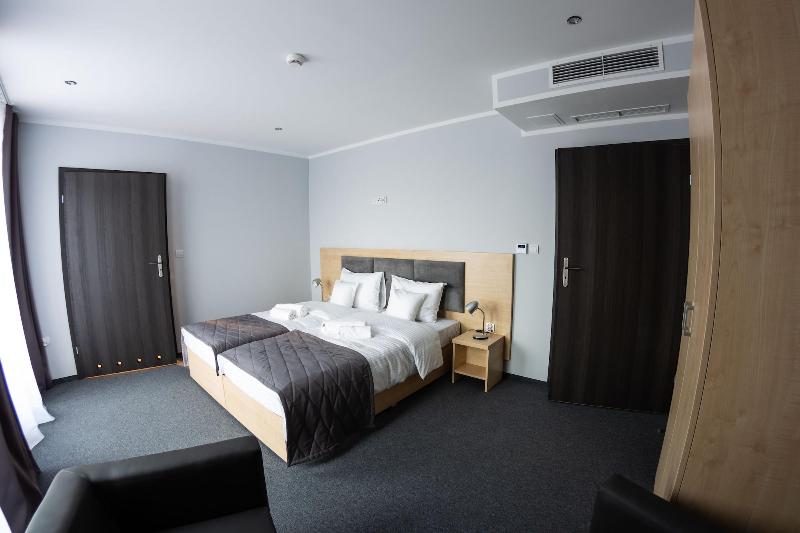Seven Hotel image