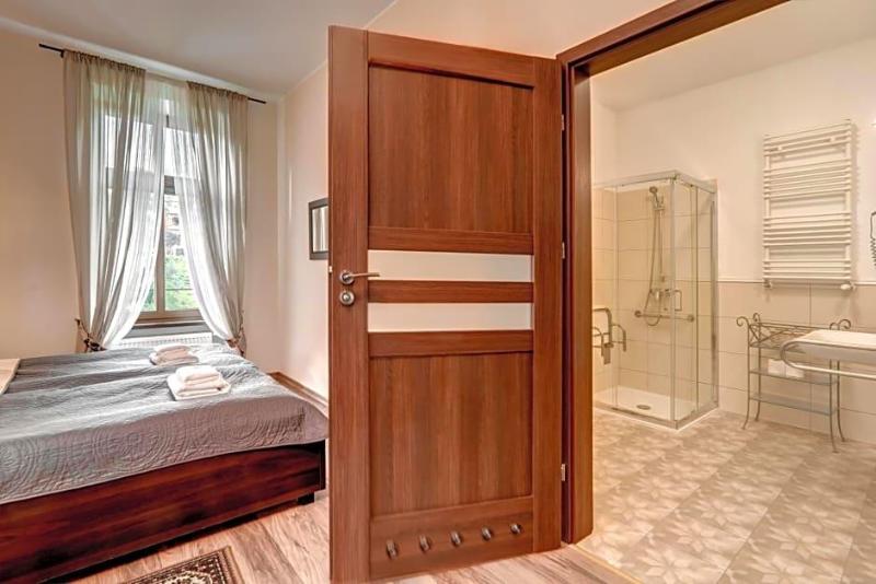 Hotel Charlotta image