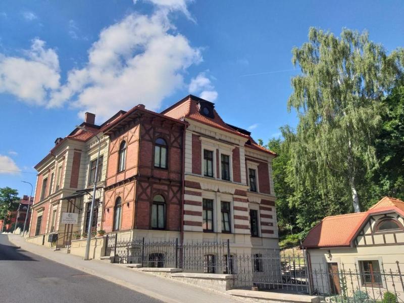 Hotel Charlotta image