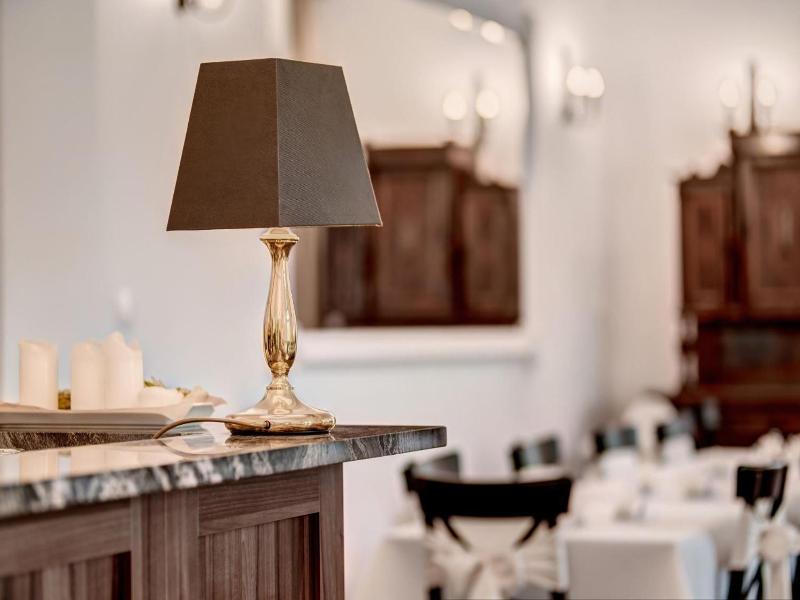 Hotel Charlotta image