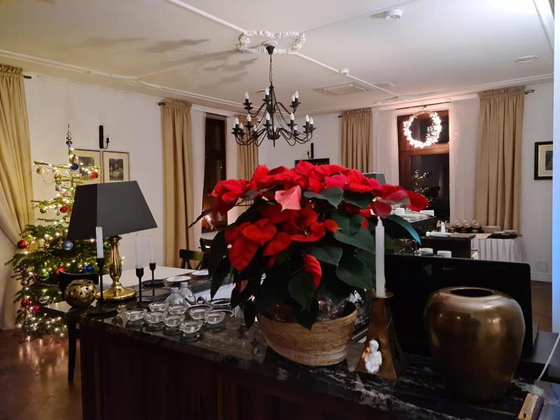 Hotel Charlotta image