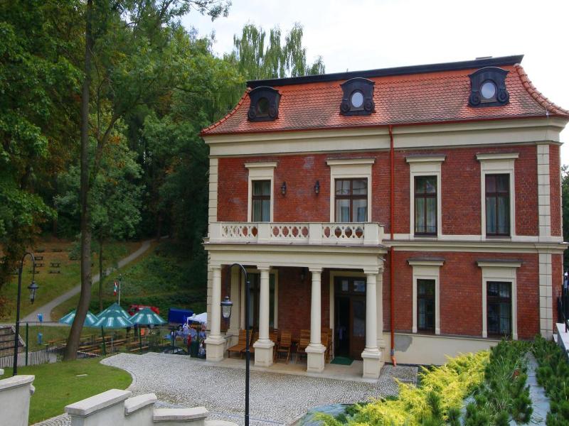 Hotel Charlotta image