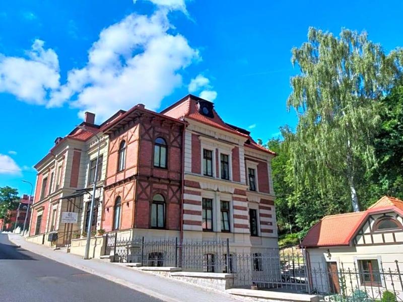Hotel Charlotta image