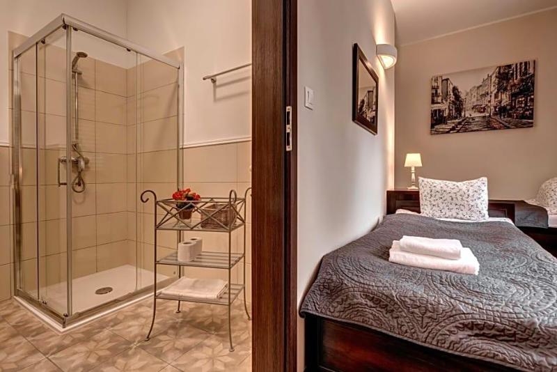 Hotel Charlotta image