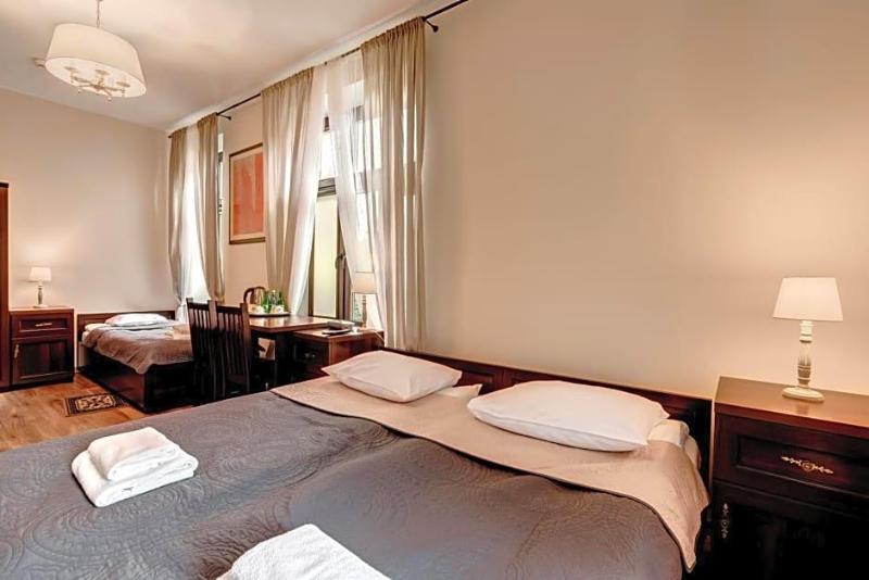 Hotel Charlotta image