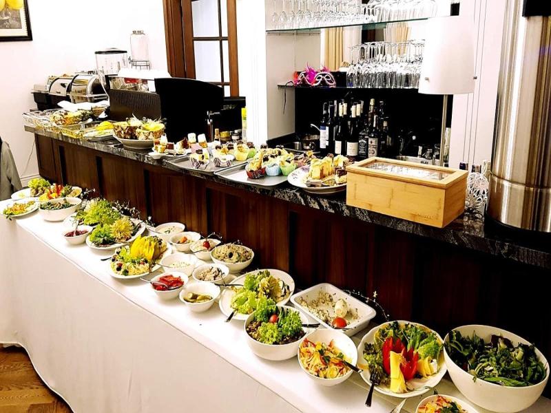 Hotel Charlotta image