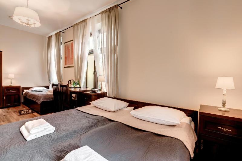 Hotel Charlotta image