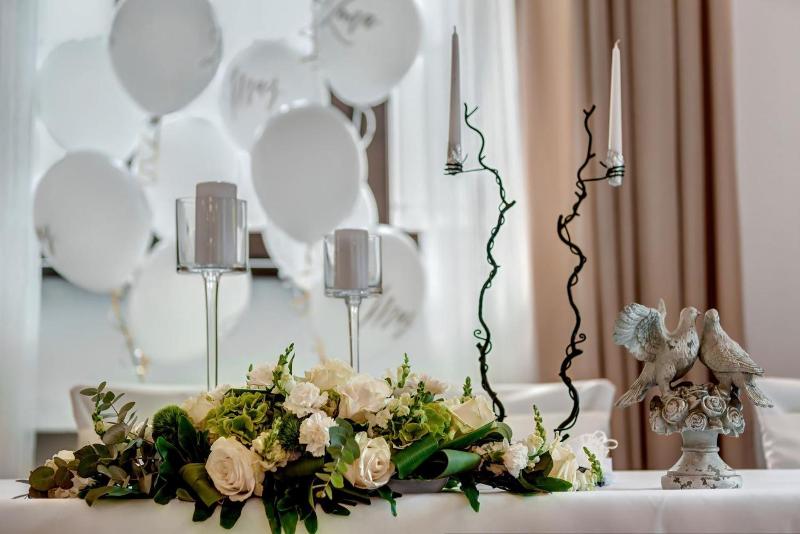 Hotel Charlotta image