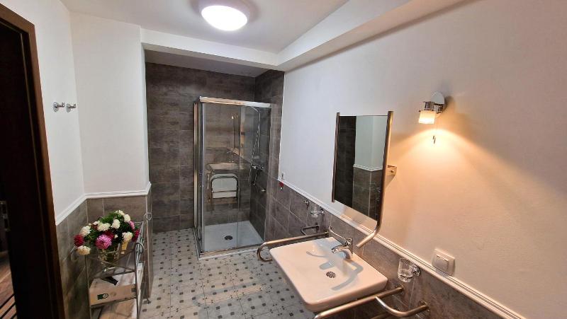 Hotel Charlotta image