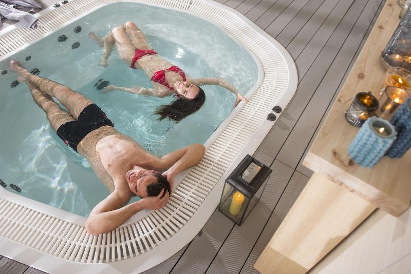 Neptuno Resort & Spa image