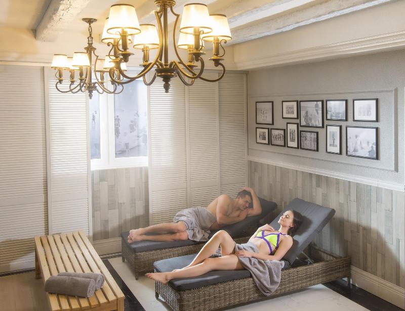 Neptuno Resort & Spa image
