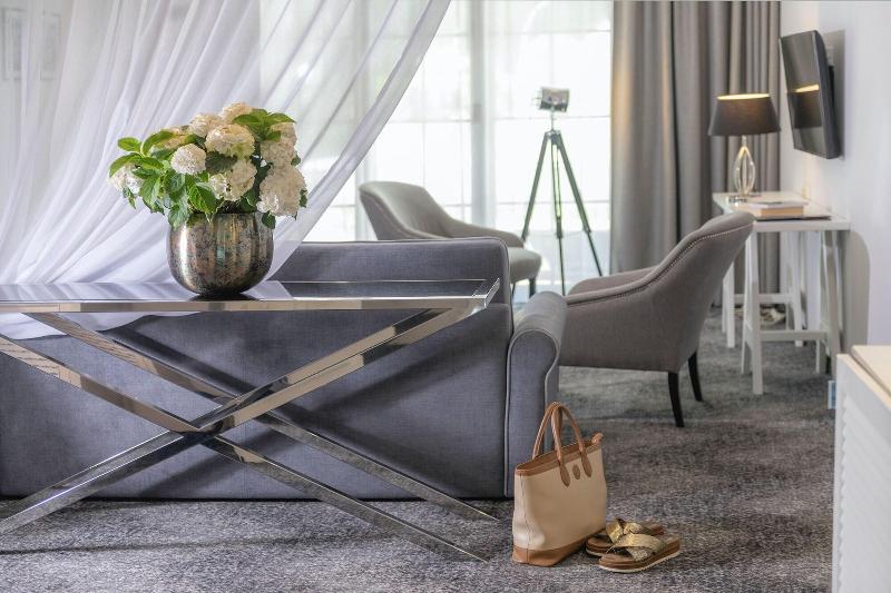 Neptuno Resort & Spa image