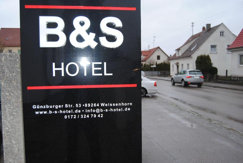 B&S Hotel image