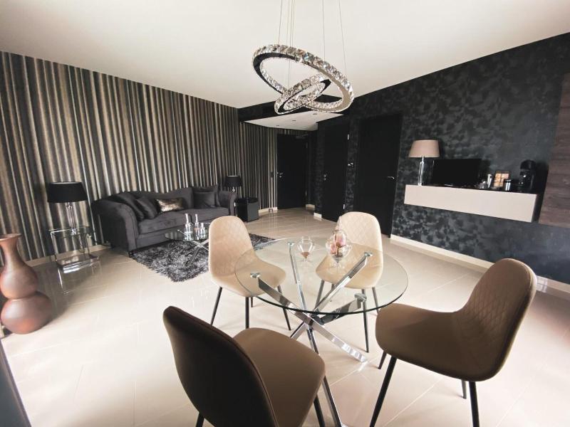 Augenblick Skylounge image