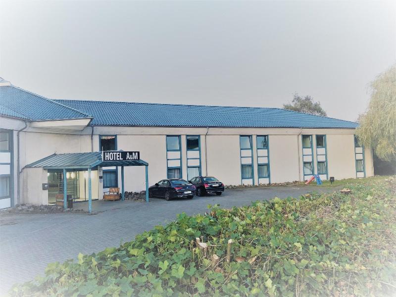 A&M Hotel Barsinghausen image