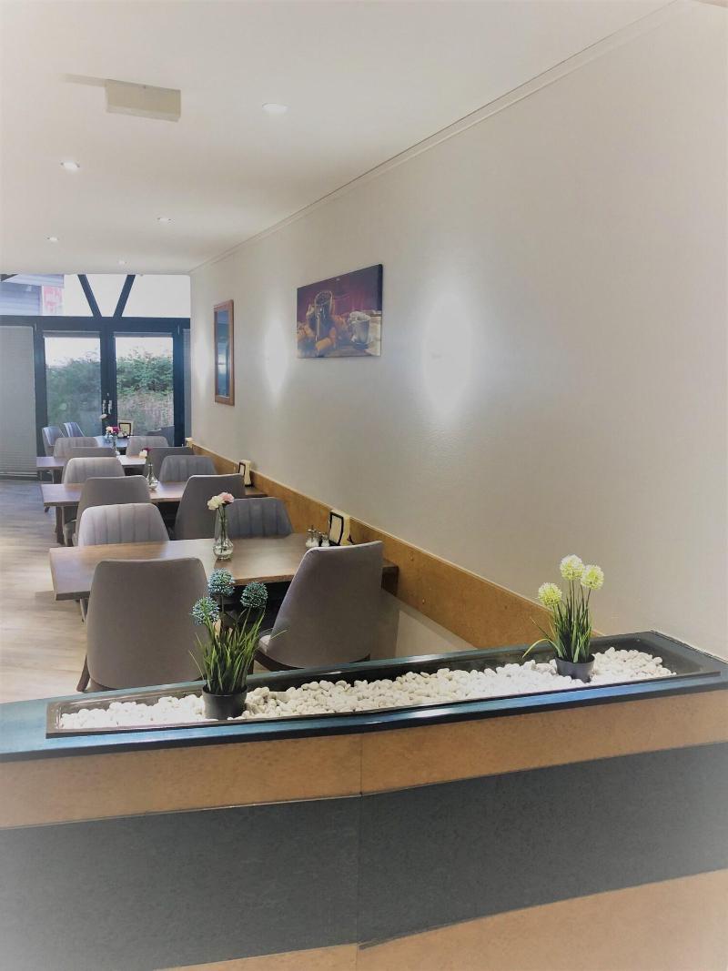 A&M Hotel Barsinghausen image