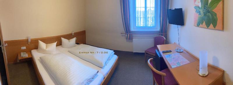 Hotel Im Lustgarten image