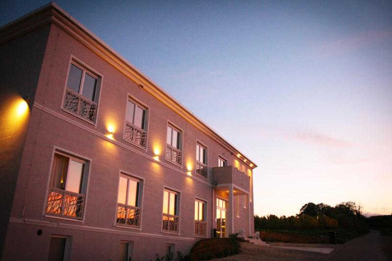 Trautwein - Das Winzerhotel am La Roche image