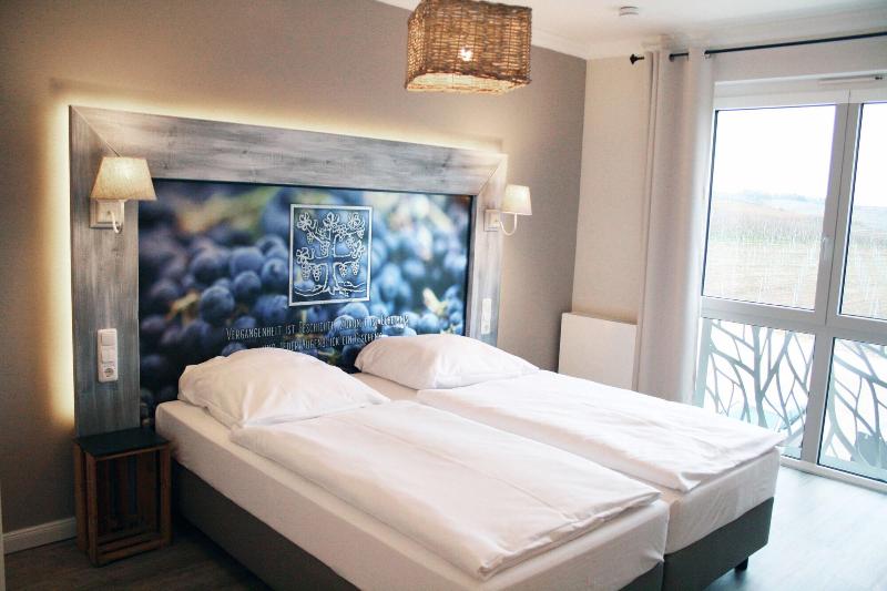 Trautwein - Das Winzerhotel am La Roche image