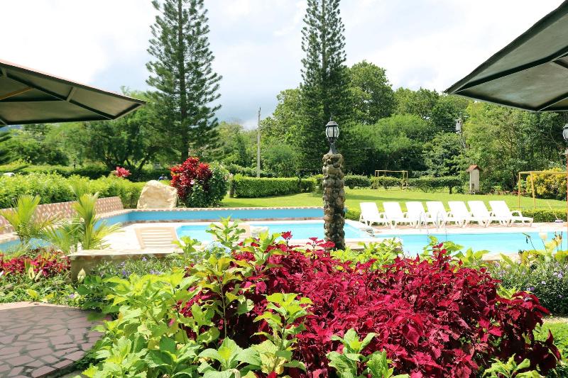 Hotel Y Restaurante Valle Verde image