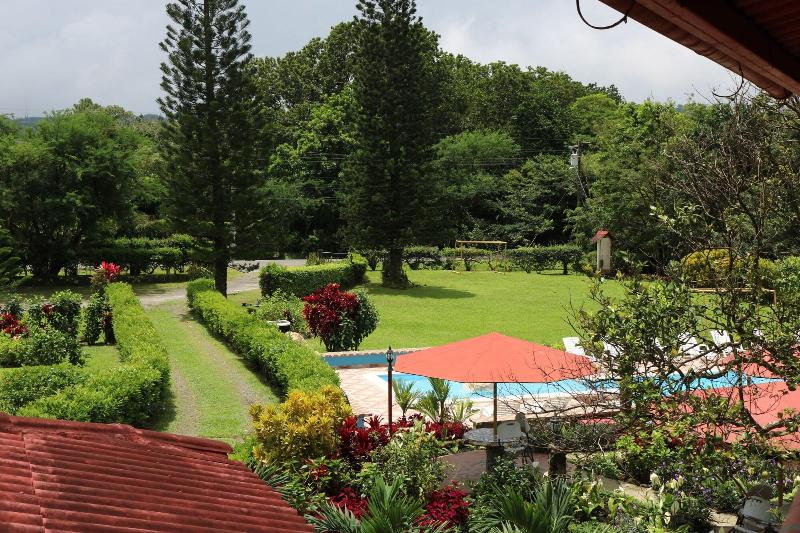 Hotel Y Restaurante Valle Verde image