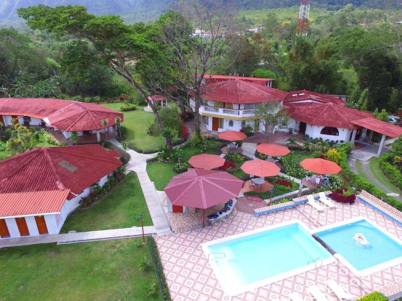 Hotel Y Restaurante Valle Verde image