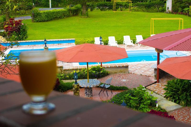 Hotel Y Restaurante Valle Verde image
