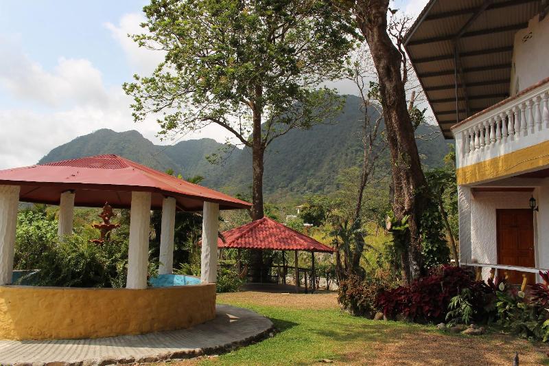Hotel Y Restaurante Valle Verde image