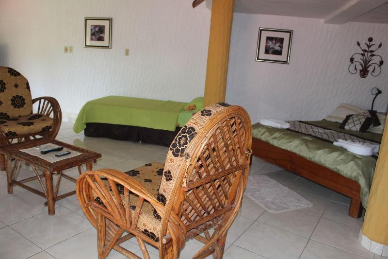 Hotel Y Restaurante Valle Verde image