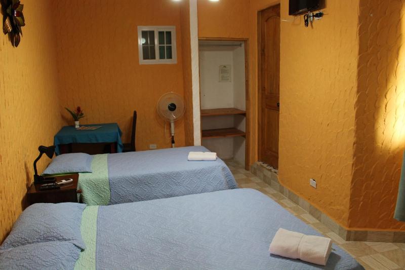 Hotel Y Restaurante Valle Verde image