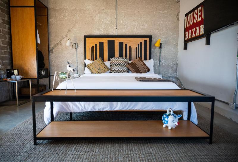 One Bunk Tj image