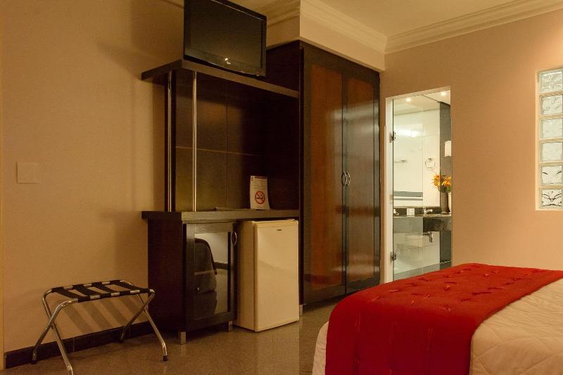 Lindoya Hotel image