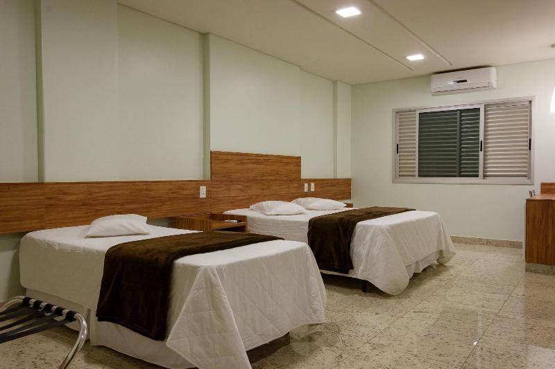 Lindoya Hotel image 2