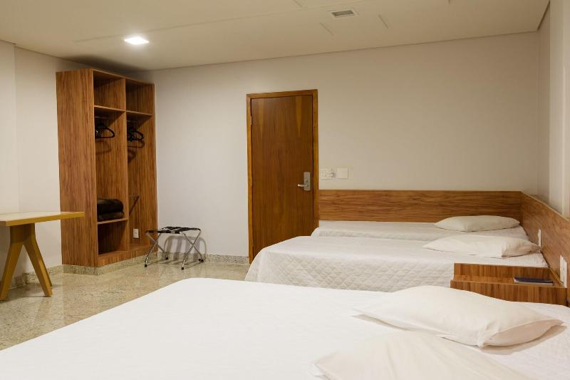Lindoya Hotel image