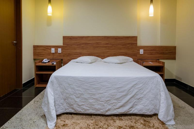 Lindoya Hotel image