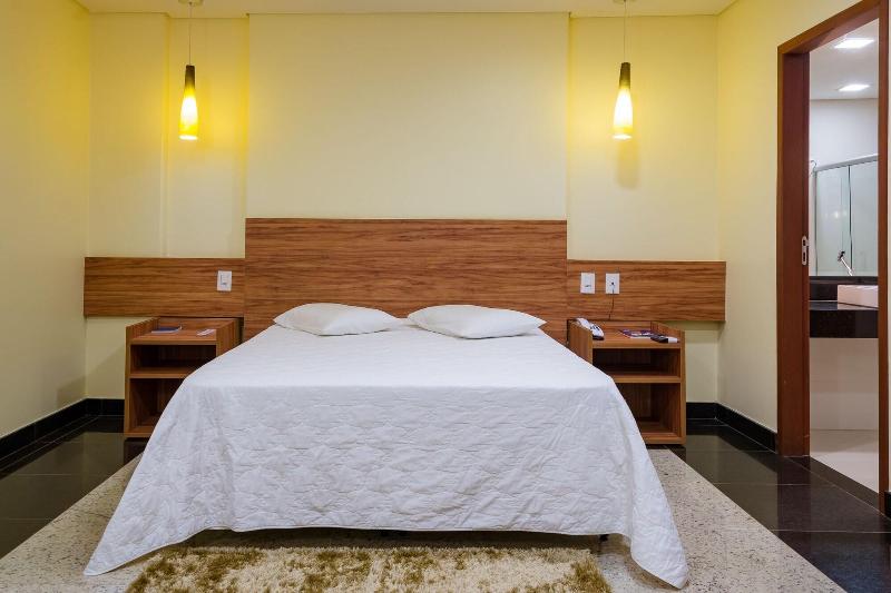 Lindoya Hotel image