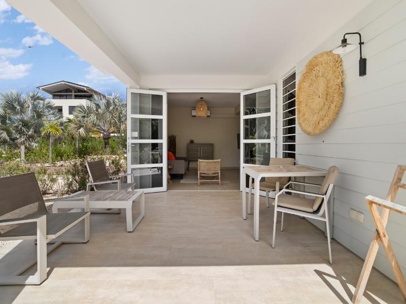 Delfins Beach Resort Bonaire, Tapestry Collection image
