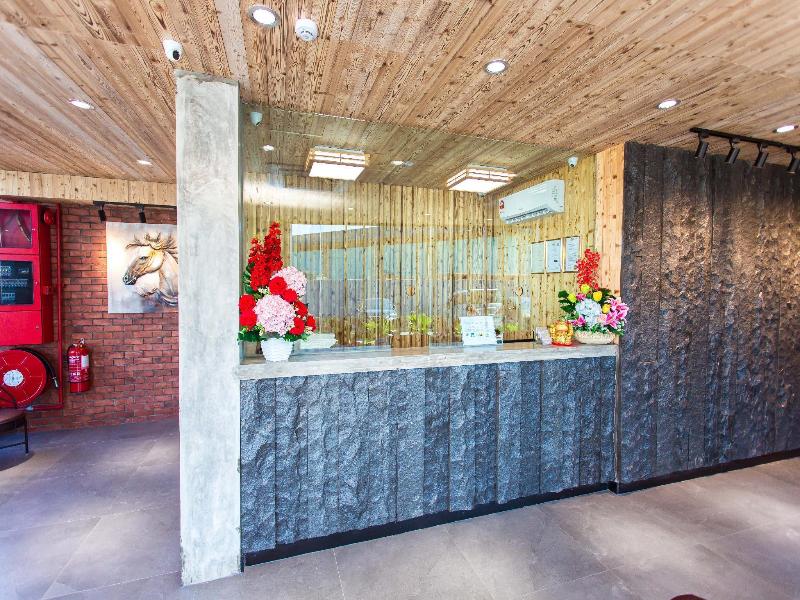 Tlj Hotel image
